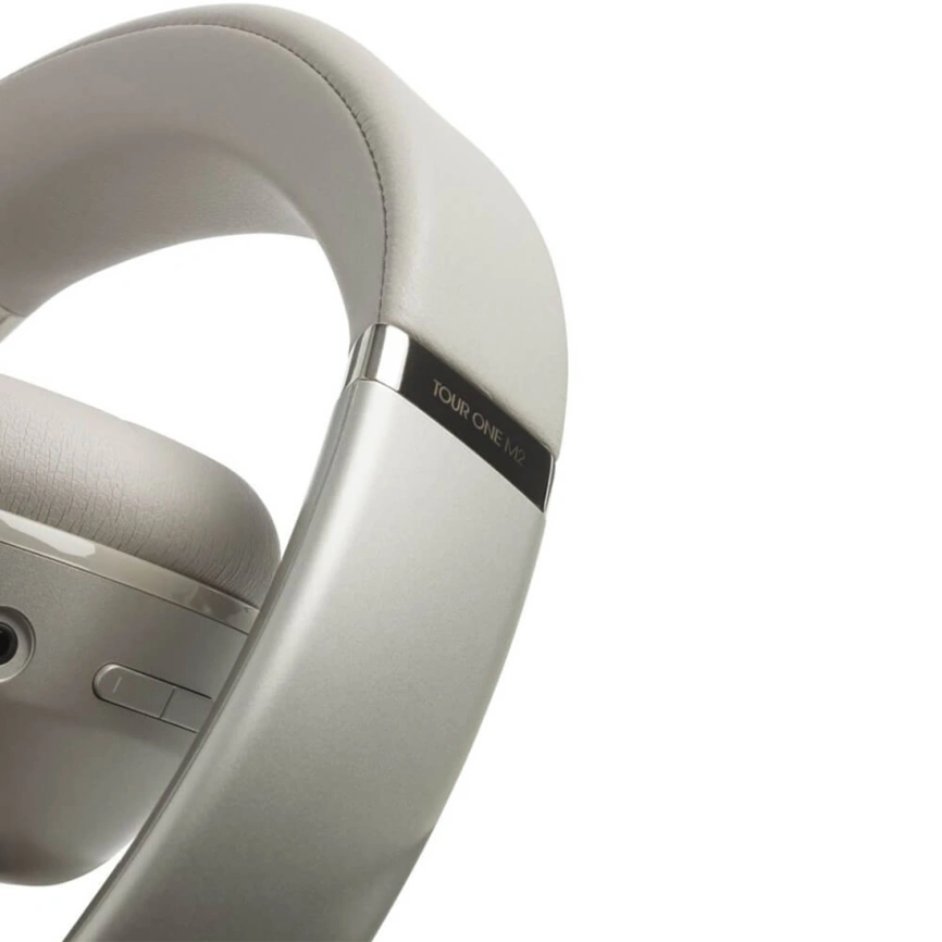 Наушники JBL Tour One M2 Gold фото 2